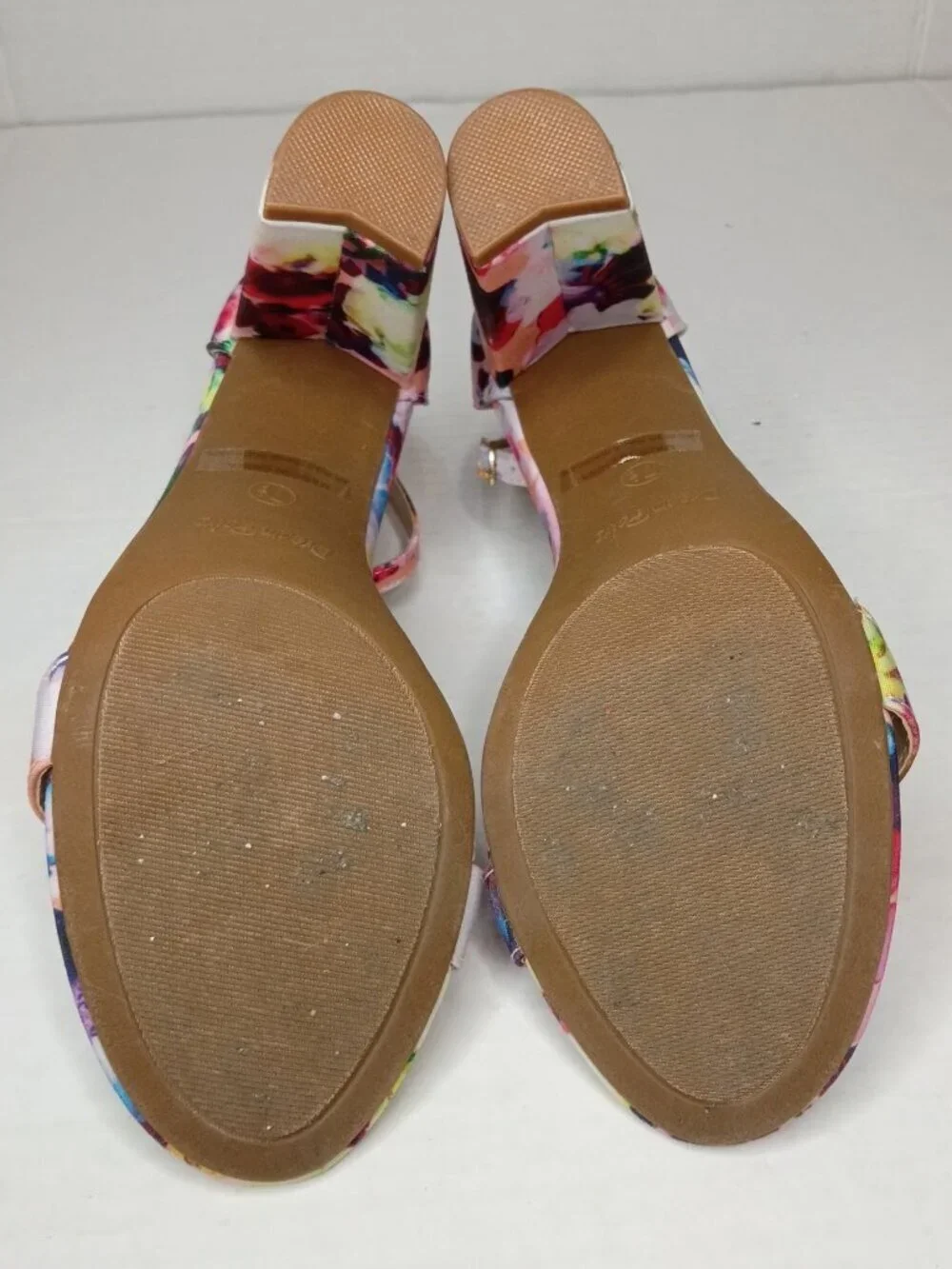 Dream Pairs Floral Block Heel Sandals Women’s Size 7.5